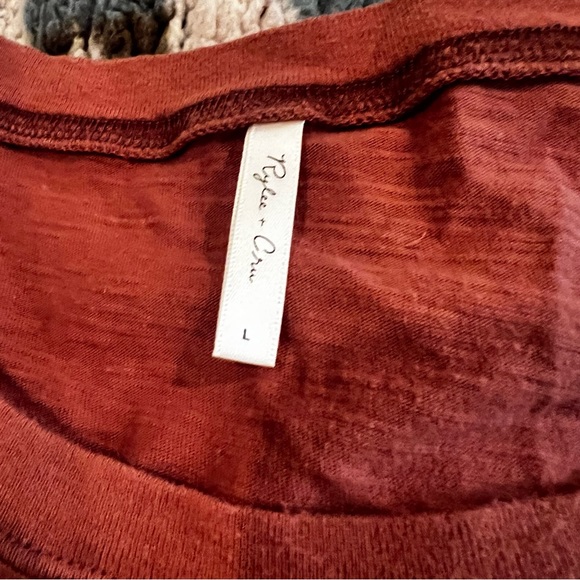 ROOLEE Rylee and cru peachy tee size L - Picture 3 of 3
